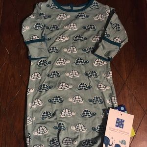 NWT Kickee Pants turtle bubble gown, newborn